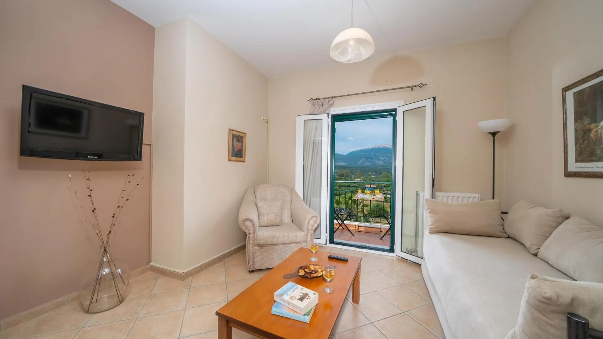 Maria'S Apartments Sami  Greece
