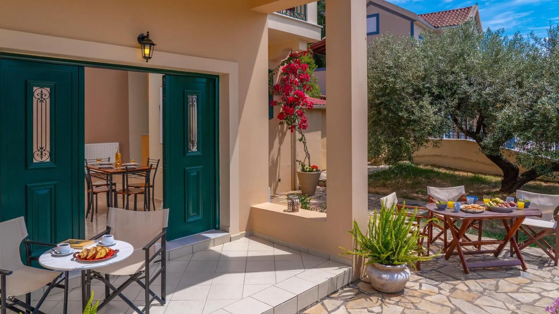 Maria'S Apartments Sami  Greece